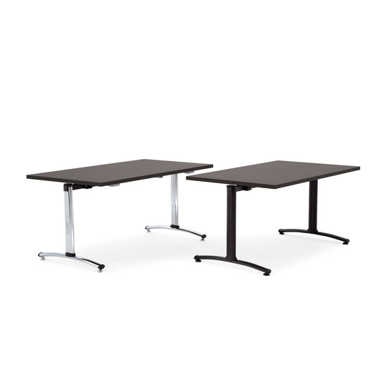 FOLDING TABLE