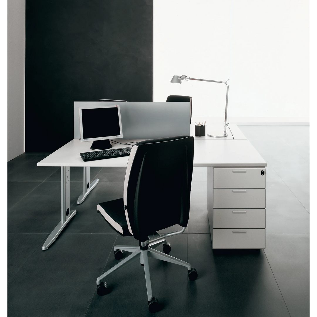 CD DESK